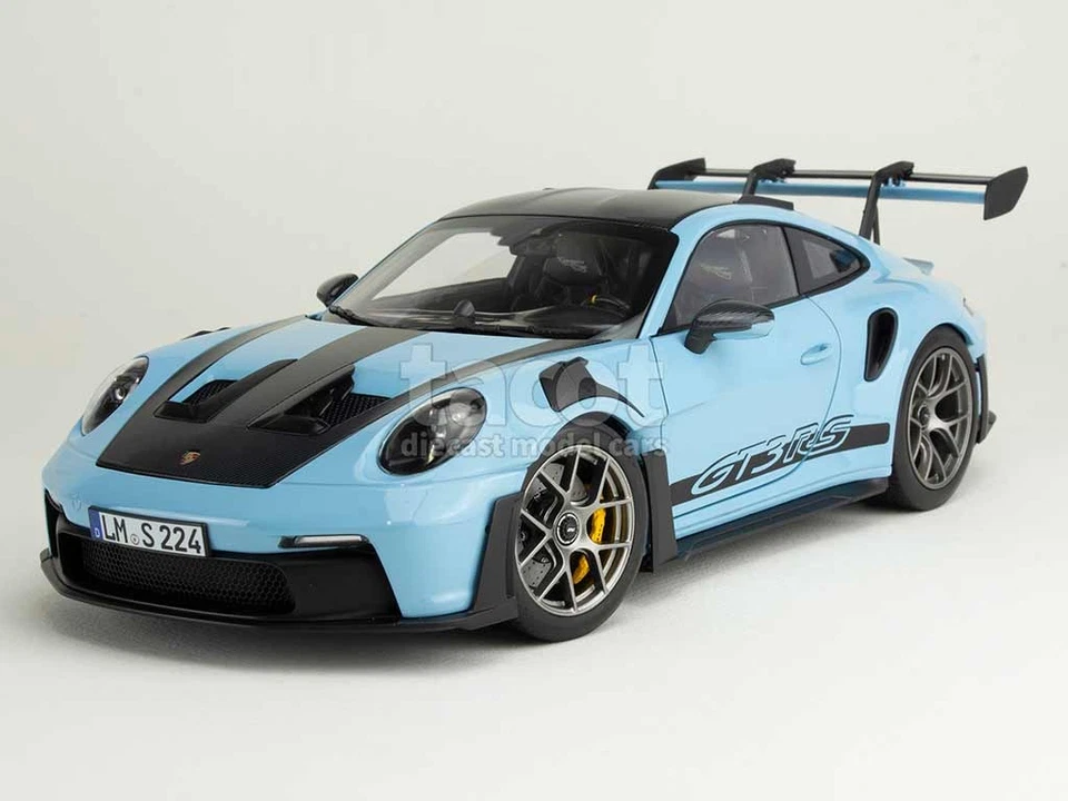PORSCHE 911 GT3 RS W/WEISSACH PACK 2022 LIGHT BLUE 1 18 Norev Auto Stradali Mode