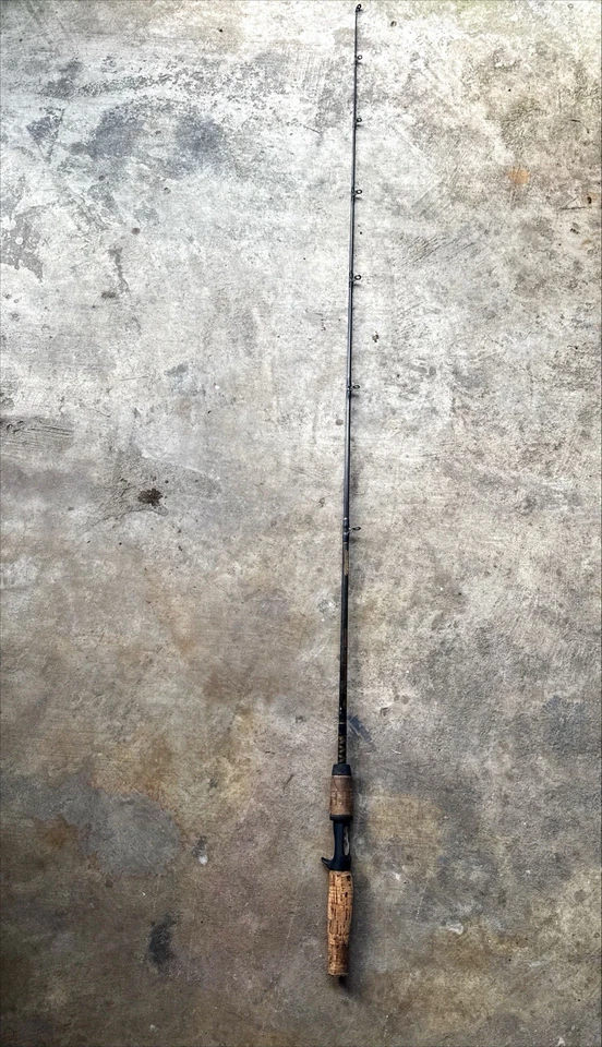 Usado Vintage Bass Pro 6’ 6” Med Heavy Tournament Series Pitchin Stik - Imagem 1 de 4