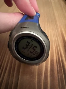 Reloj Balístico Nike Banda Azul Batería Nueva - Imagen 1 de 10