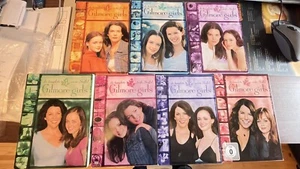 Gilmore Girls - Staffel/Season 1+2+3+4+5+6+7 * DVD Set - Bild 1 von 3