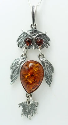 Ciondolo Di Gufo Mobile In Ambra Su Collana In Argento Sterling 925 - Immagine 1 di 4