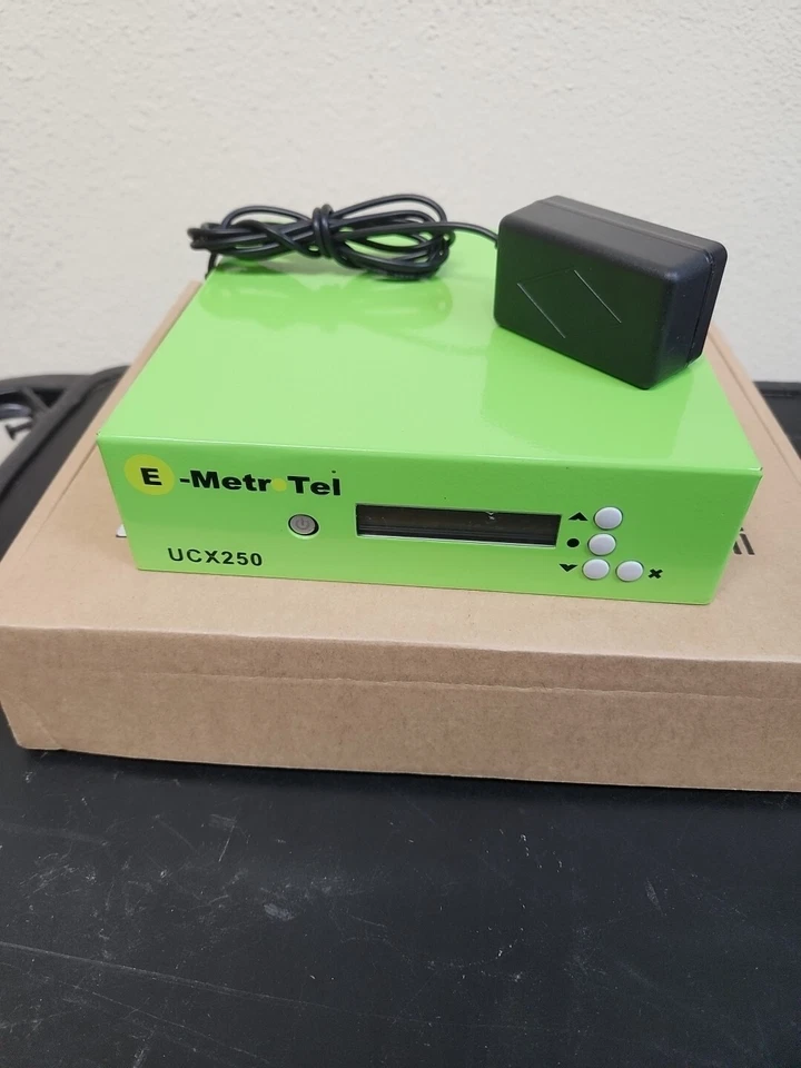 UCx250 VOIP PBX phone system with FREE SHIPPING (DEMO UNIT) - Image 1 of 2