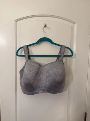 Sujetador deportivo Panache gris con aros de busto completo usado, 36 HH, talla grande Foto 1 de 4