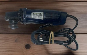 Chicago 4 1/2" - 5/8" Spindel kabelgebunden Elektro Winkelschleifer Modell: 65519 10K RPM - Bild 1 von 8