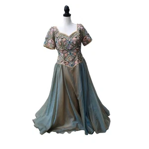 Vintage Rose Taft Ball Green Rhinestones Women’s Gown/ Dress M/L - Picture 1 of 24