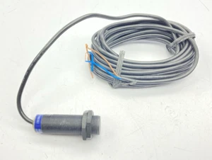 TELEMECANIQUE XS4P18MB230L1 INDUCTIVE PROXIMITY SENSOR 24/240VAC/DC 5M-CABLE XS4 - Picture 1 of 7