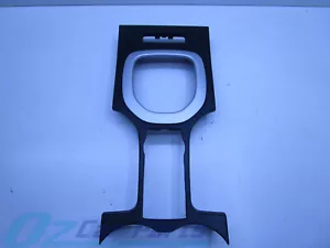 NEW Gear Surround Centre Console Trim FOR HOLDEN COMMODORE VE SS SSV SV8 MANUAL - Picture 1 of 11
