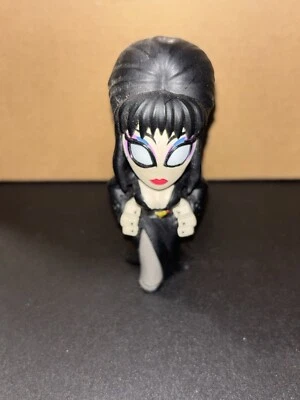 Figura Funko Mystery Minis Elvira Mistress of the Dark Horror Classics Serie 3 Foto 1 de 4