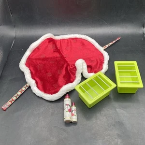 Our Generation Winter Wonder Red Horse Blanket, Detangler, Shampoo, 2 Feeders - Picture 1 of 15