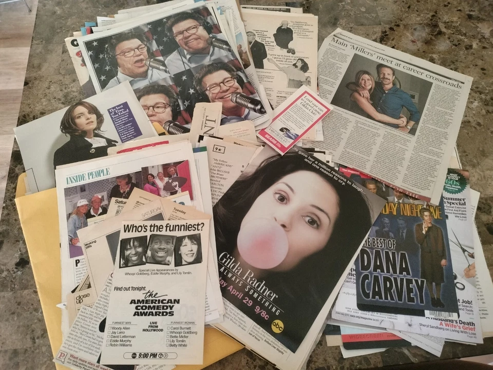 Lote recortes Saturday Night Live (2 libras) - ¡40+ años! Chevy Chase-Eddie Murphy Foto 1 de 1