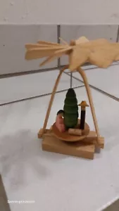Alte Mini Pyramide mit Krippe- DDR - EXPERTIC- - Bild 1 von 5