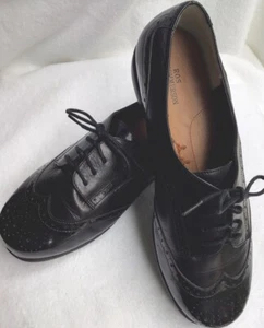 Ros Hommerson Black Oxford Size 9WW Women’s Lace Up Shoe - Picture 1 of 7