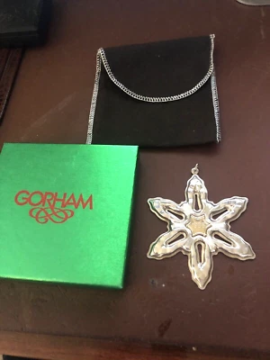 Caja de adornos navideños Gorham Snowflake 1986 plata de ley 925 vintage 18 gr Foto 1 de 4