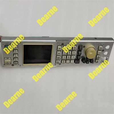 Panel frontal Rohde & Schwarz usado de 1 pieza para fuente de señal RF R&S SMB100A 1,1 GHZ Foto 1 de 4