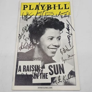 Sean P Diddy Combs Puff Daddy A Raisin In The Sun Cast signed Autogramm Playbill - Bild 1 von 9