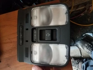 2004-2008 ACURA TL FRONT OVERHEAD DOME MAP LIGHT LAMP HOMELINK BLACK OEM - Picture 1 of 2