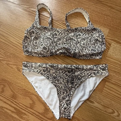 Sutiã Athleta 2 peças Aqualuxe 38 D/DD Batik tamanho superior e parte inferior tamanho M - Imagem 1 de 4
