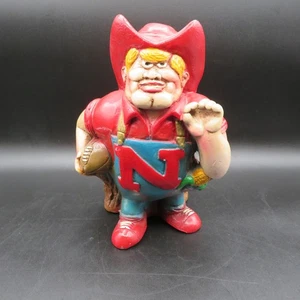 Vintage Nebraska Cornhuskers Herbie Husker fioriera/organizzatore scrivania dipinto a mano RARO - Foto 1 di 13