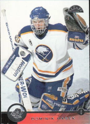 1996-97 Leaf #19 Dominik Hasek - Image 1 of 2