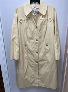 VTG Misty Harbor 6-8 Womens 1970s Rain Coat Water Repellent Lt Yellow Gorgeous! - Picture 1 of 7