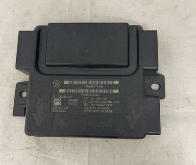 适用于道奇 2013 Ram 2500 3500 集线器接收器模块 68207773AB 原始设备制造商 — 第 1/3 张图片