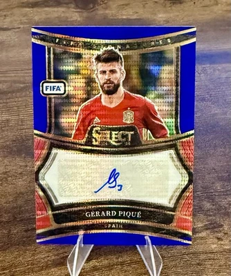 2024-25 Panini Select FIFA Gerard Piqué Auto Blue Pulsar Prizm #S-GP SP Foto 1 de 4