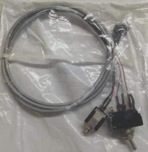REI 510465 HEADPHONE MIC JACK & SWITCH CABLE CHAMPION BUS AV WIRE HARNESS RV - Picture 1 of 5
