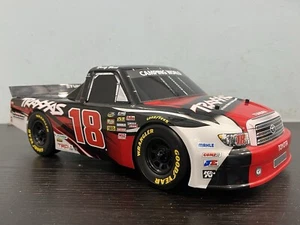Traxxas 1/16 Kyle Busch truck vxl - Picture 1 of 6