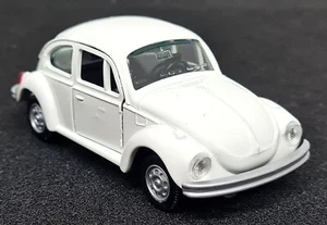 Gama 1/43 VW-Kafer 1302 Volkswagen Beetle White 1104 Diecast model car - Picture 1 of 7