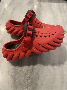 NWT Crocs Echo Clog Size Mens 5 Womens 7 Red Black Slip On Comfort Shoes - Picture 1 of 10