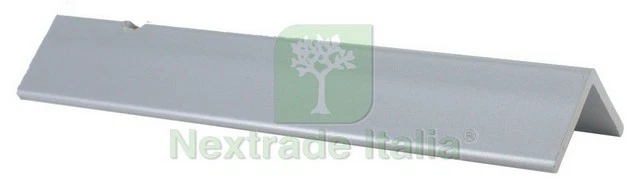 36PZ PARASPIGOLO 25X25 MM PVC ESPANSO 3 M ARGENTO: - Immagine 1 di 1