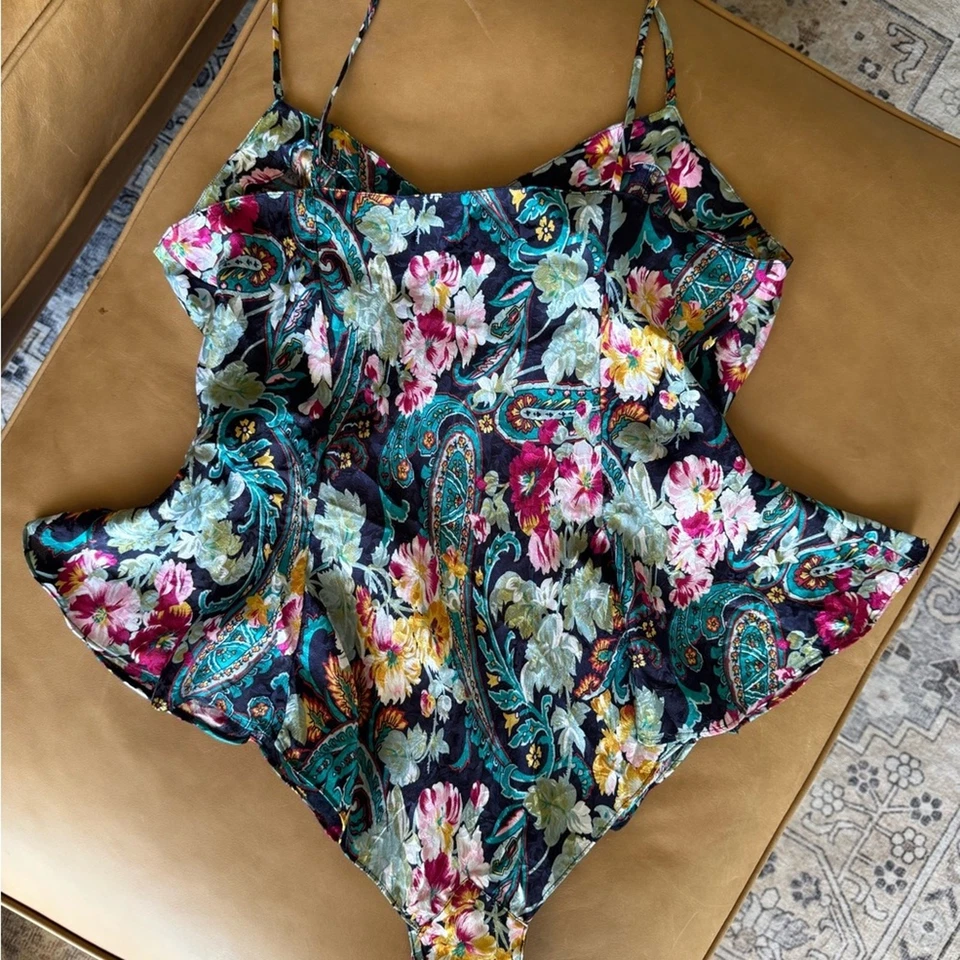 Victoria's Secret золотой этикетки пейсли / цветочный боди / белье / размер M - Изображение 1 из 4