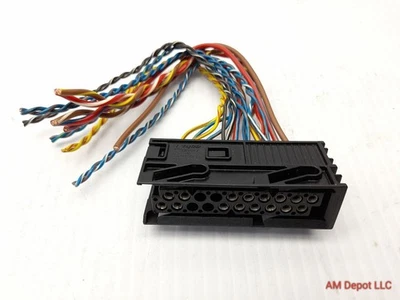 BMW 335i 335xi 328xi 328i 2008 E90 E92 Logic7 HiFi DSP conector amplificador Audi  Foto 1 de 4