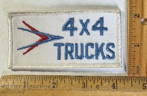 Patch vintage Dodge Trucks 4 x 4 anni 50 logo ricamato Chrysler Mopar - Foto 1 di 2