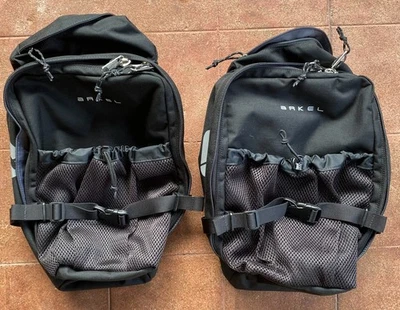 Alforjas Arkel T-28 Classic Touring - Cordura negras - par - nuevas - delanteras traseras Foto 1 de 3