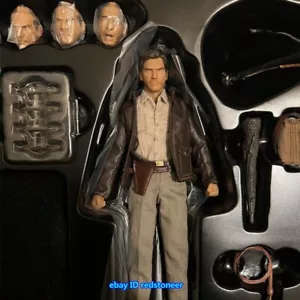 Mezco Indiana Jones RaIoers Of The Lost Ark 1/12 Action Figure Model Collection - Picture 1 of 18