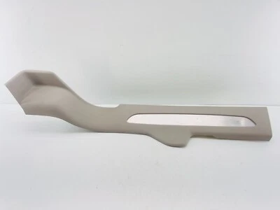 Placa de umbral de puerta trasera izquierda Cadillac DTS 2006-2011 15868997 OEM Foto 1 de 4