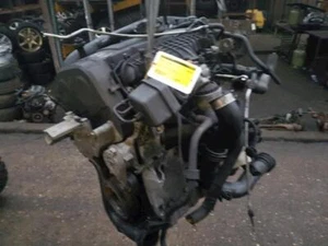 Motor sin accesorios (diesel) VW Passat B6 3C2 P12267825 - Imagen 1 de 3