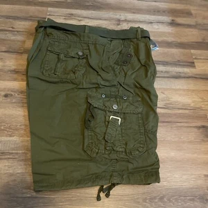 Galaxy by Harvic Men's Beige Belted Waist Classic Fit Cargo Shorts Size 46, NWT - Picture 1 of 8