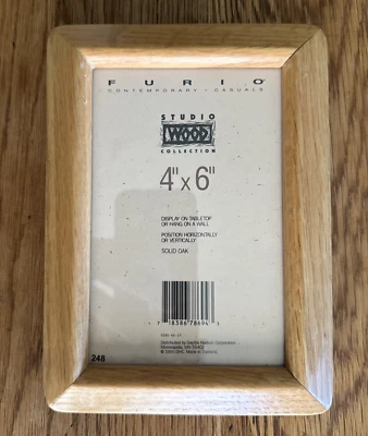Furio Wood Studio Collection Solid Oak 4X6 Photo Size Light Color Vintage 1995 - Image 1 of 4