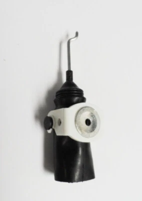 Nuevo actuador de bloqueo de puerta delantera Lincoln Continental 1978-1979 Foto 1 de 3