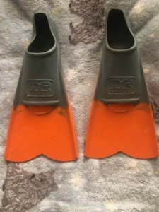 Tyr Crossblade fins 36-37 , Kids Size 3 - 5 - Picture 1 of 6