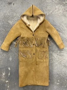 Blue Duck Women’s Coat Tan Full Length Fringe Sherpa Real Sheepskin Made In USA - Picture 1 of 13