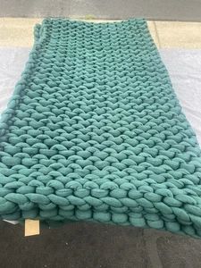 Bearaby Tencil Tree Napper Throw 20 Lb Reta $349 Rosemary Green - Picture 1 of 5