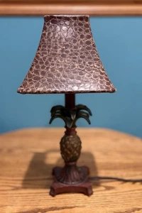 Pre Owned Vintage Remarkably Unique Resin Plug In Pineapple Accent Lamp - Picture 1 of 6