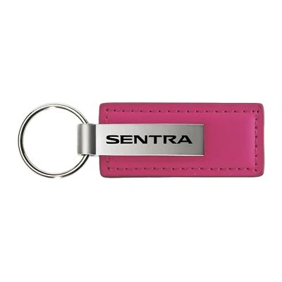 Chaveiro de couro retangular Nissan Sentra - Imagem 1 de 3