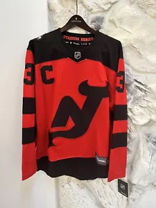 In Hand Nico Hischier New Jersey Devils 2024 NHL Stadium Series Jersey Red S ✅✅ - Picture 1 of 6