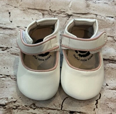 Livie and Luca Penny Zapato Cuna Cuero Blanco y Rosa Infantil 3-6 meses NUEVO Foto 1 de 4