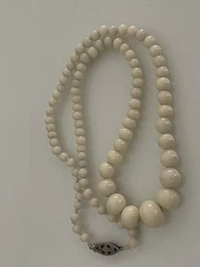 Vintage Natural White Coral Necklace - Picture 1 of 4