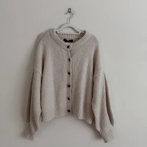 Vero Moda Ratana Long Sleeve Cropped Cardigan Sweater Womens Size XL Soft Cozy - Picture 1 of 10
